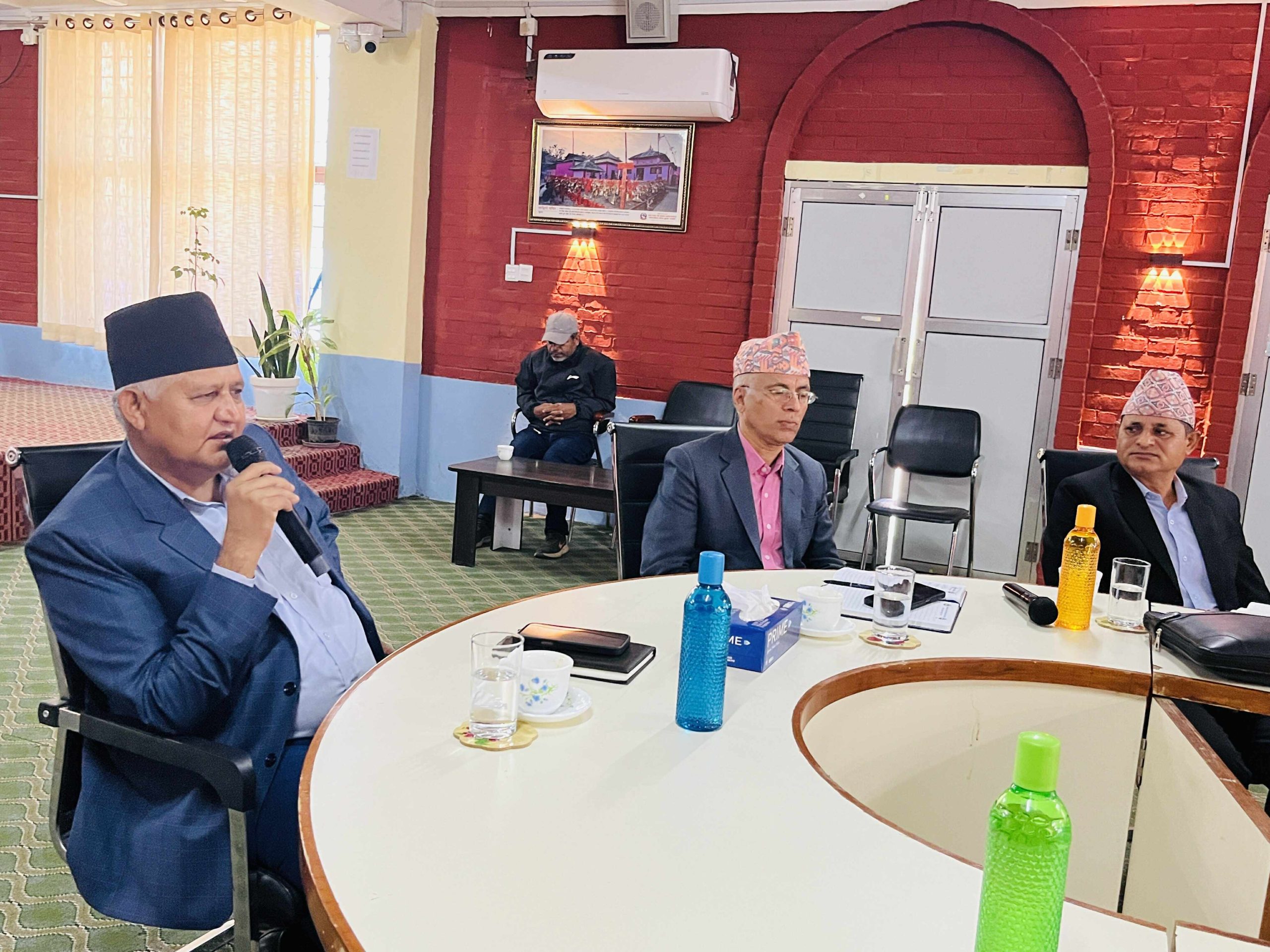 संघीय सरकारले सहजै अधिकार प्रत्यायोजन गर्नुपर्छः मुख्यमन्त्री आचार्य