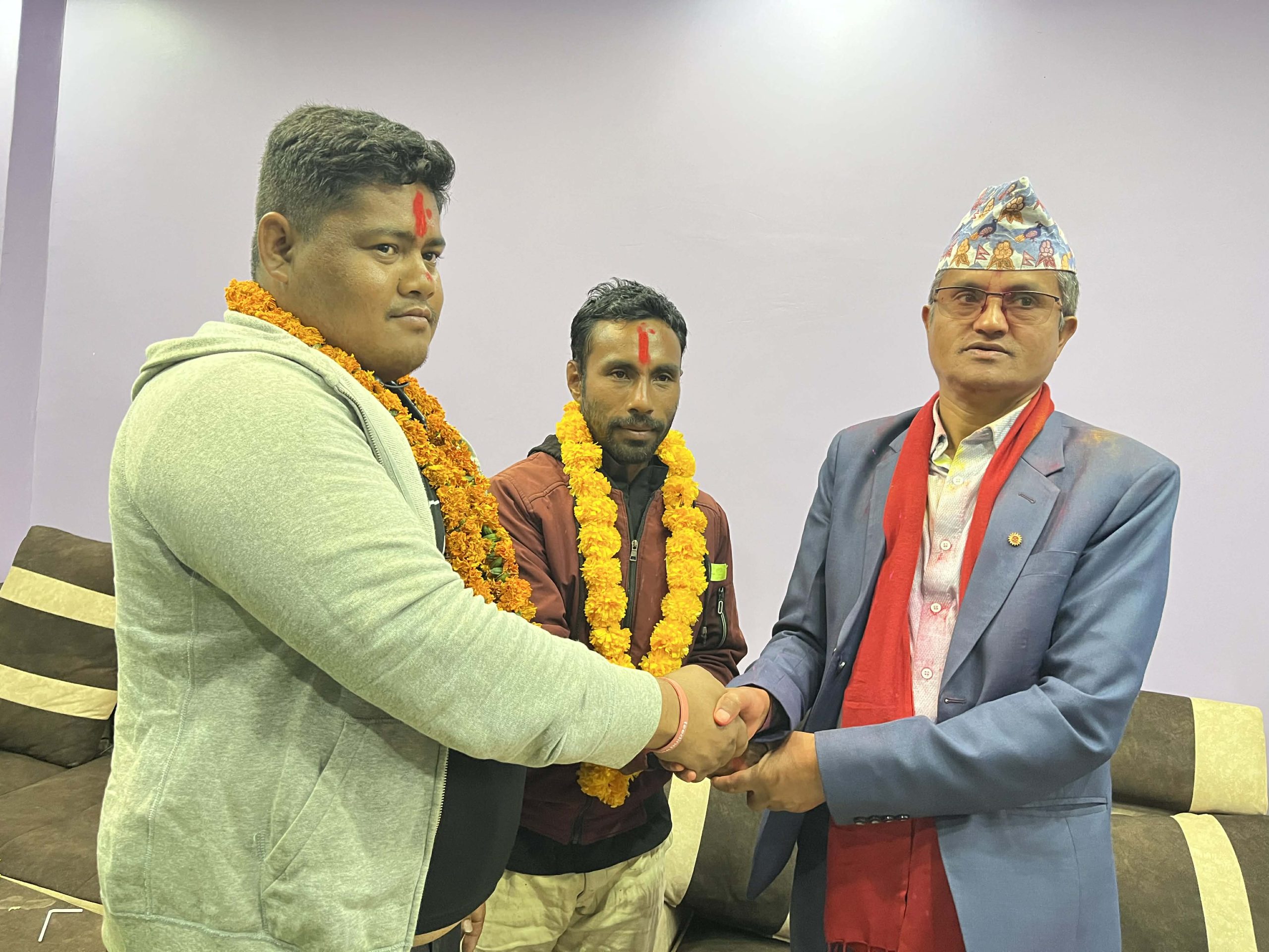 अर्घाखाँचीमा ०७९ मा प्रदेससभा सदस्य उम्मेदवार नेपालीको प्यूठानमा सूर्य थापालाई साथ