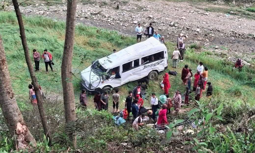 हाईस दुर्घटनाका ७ जना घाईतेलाई बुटवल रिफर गरियो