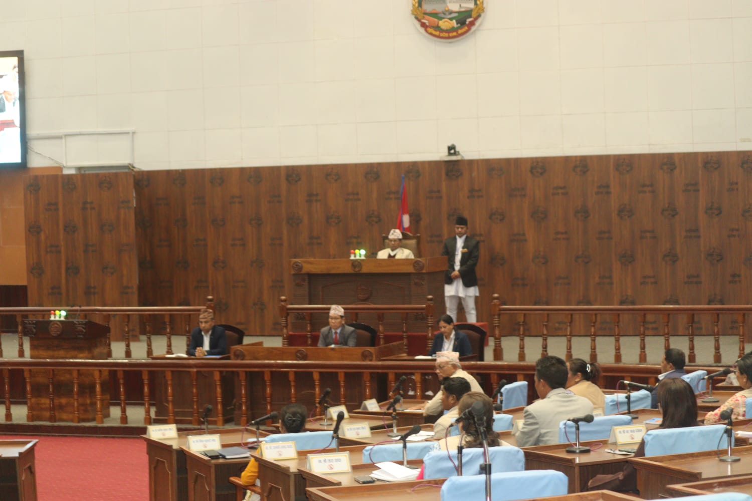 प्रदेश सभामा बजेट, कानुन र सुशासनका विषयमा बहस