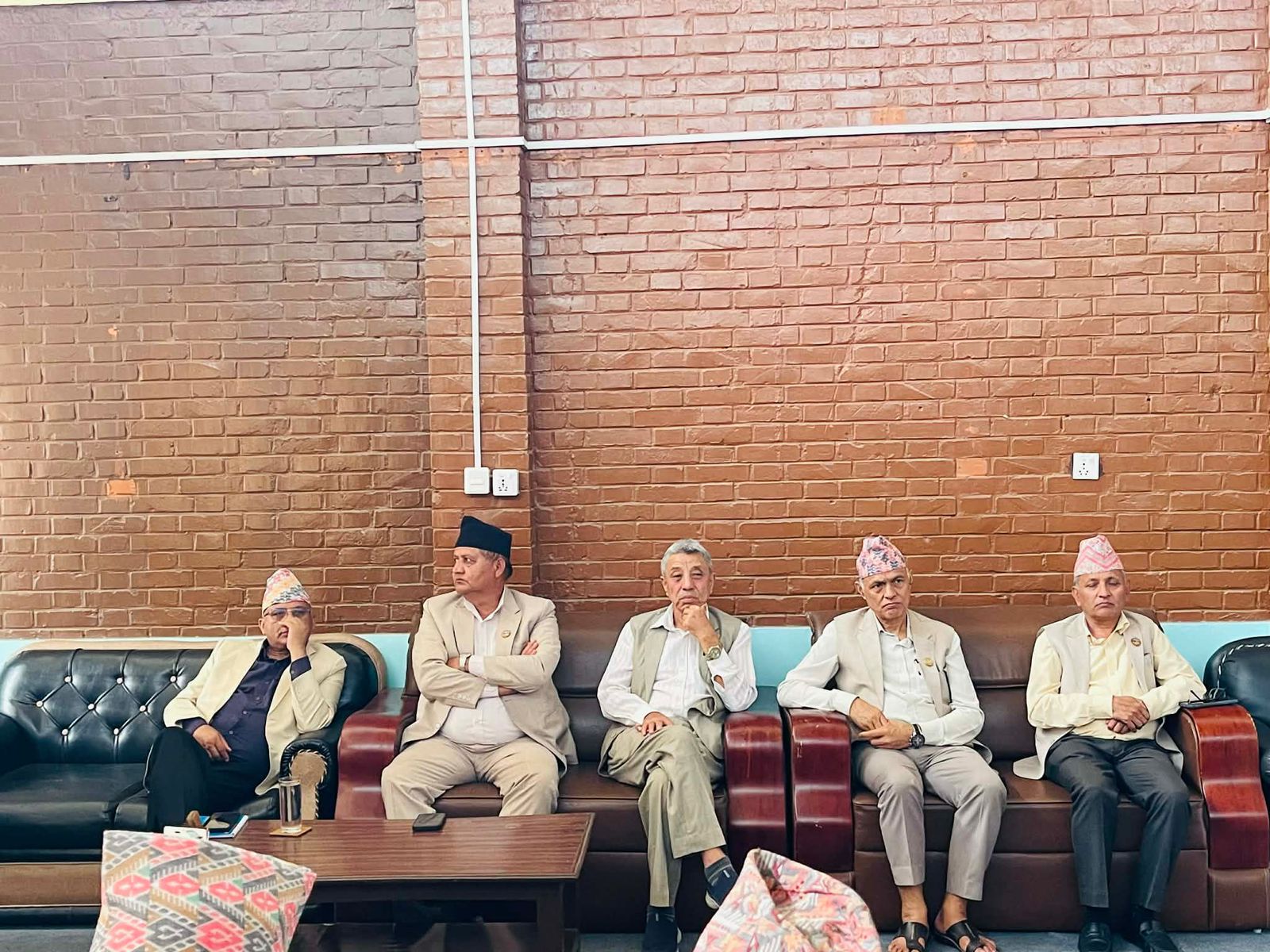 प्रदेश सभा सदस्यहरूलाई थप सक्रियता बढाउन मुख्यमन्त्री आचार्यको निर्देशन