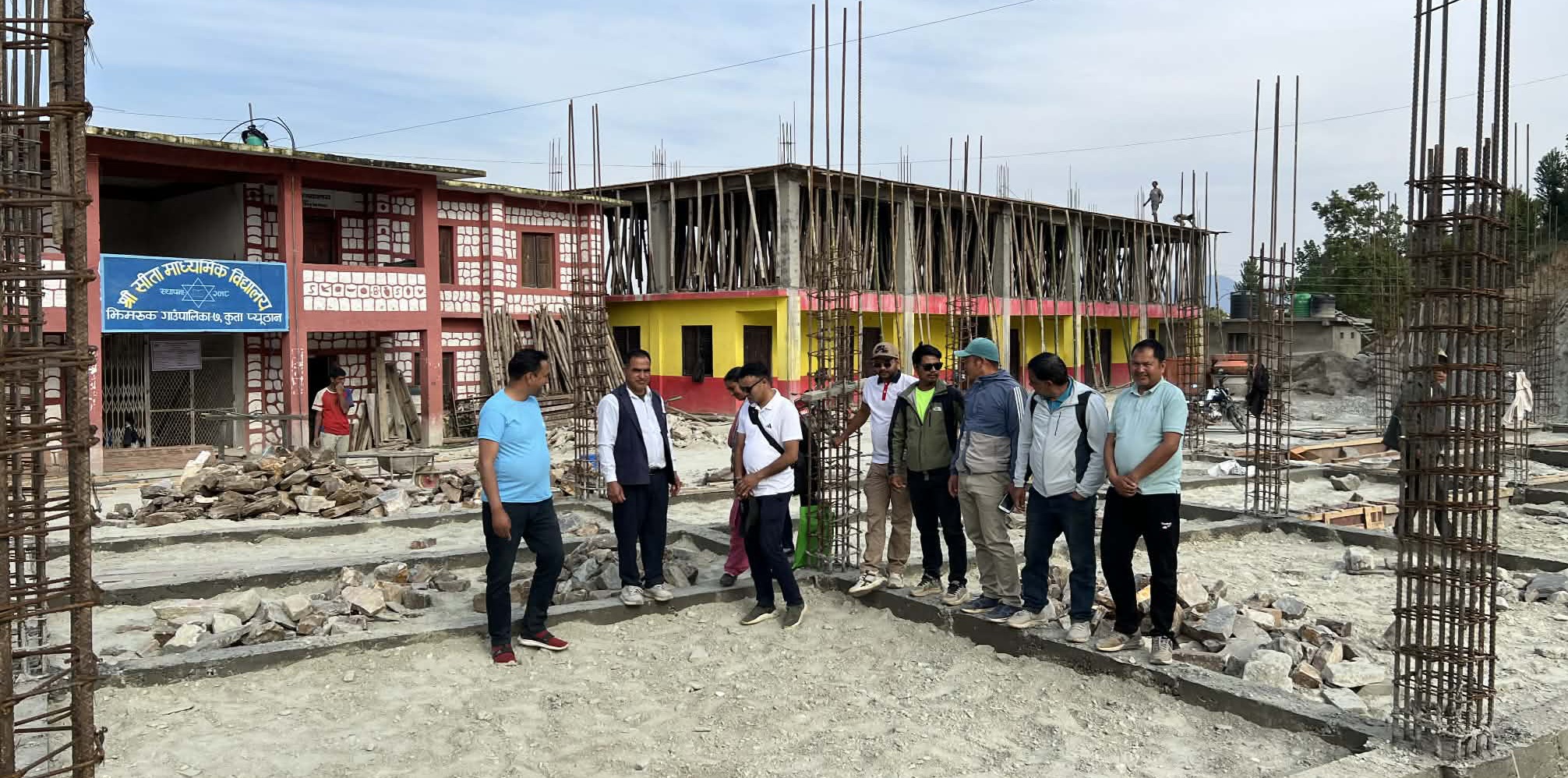 झिमरुकमा निर्माणाधीन योजनाको अनुगमन निरीक्षण