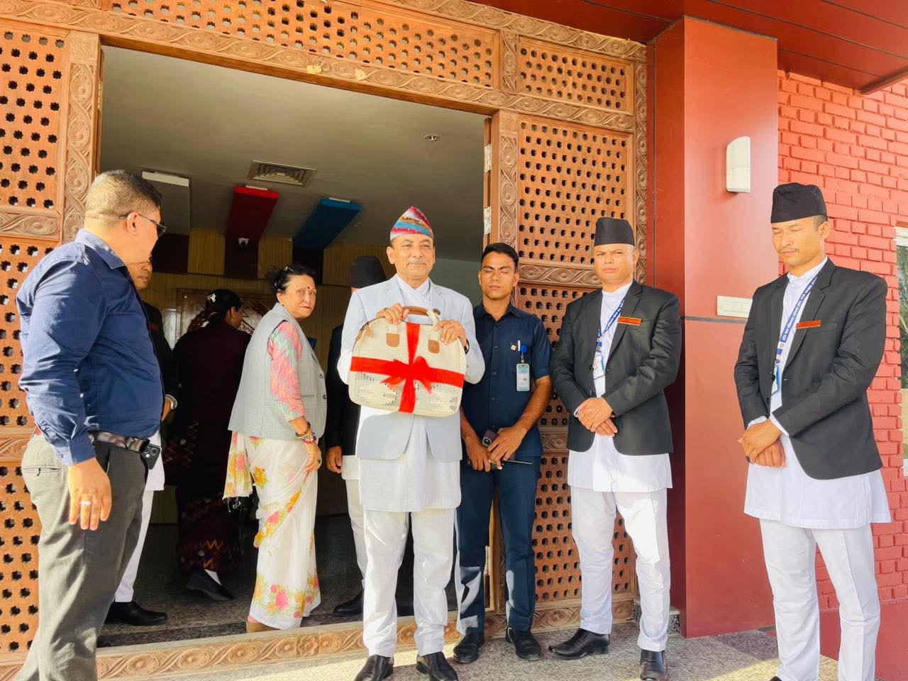 लुम्बिनी प्रदेशमा ३७ अर्ब ३८ करोडको बजेट सार्वजनिक, ‘समृद्ध लुम्बिनी, खुसी नागरिक’ अभियानलाई निरन्तरता